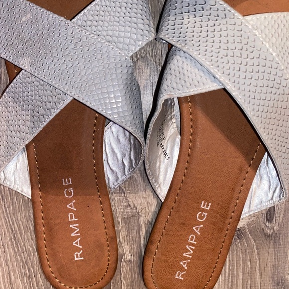 Rampage Breaker Slide Sandals Womens Size 11 Gray Silver Reptile Slip On - Picture 9 of 9